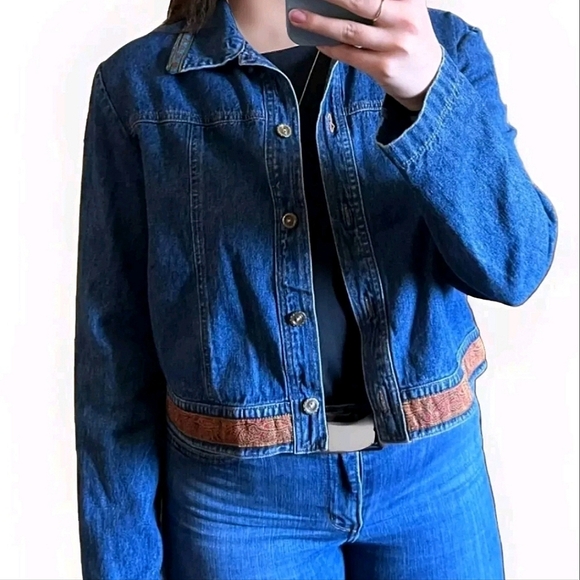 Vintage Studio Ease Lightweight Denim Jacket Embellished w/ Ribbon Edges size 8 - Picture 2 of 15